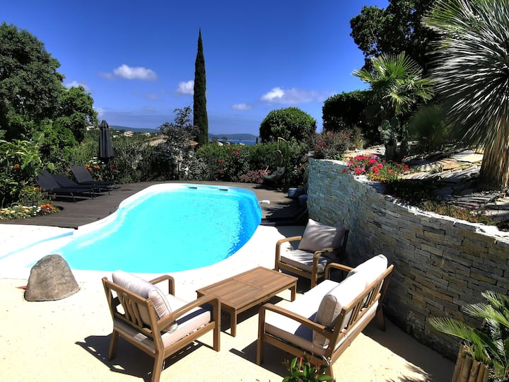 Villa Avec Superbe Espace Piscine Et Vue Mer - Cavalaire-sur-Mer