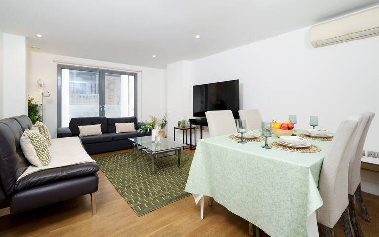 Modern 3BR 2Bath Bayswater + Air Con gallery image 4