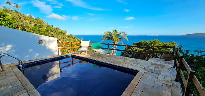 Lovely house facing the sea