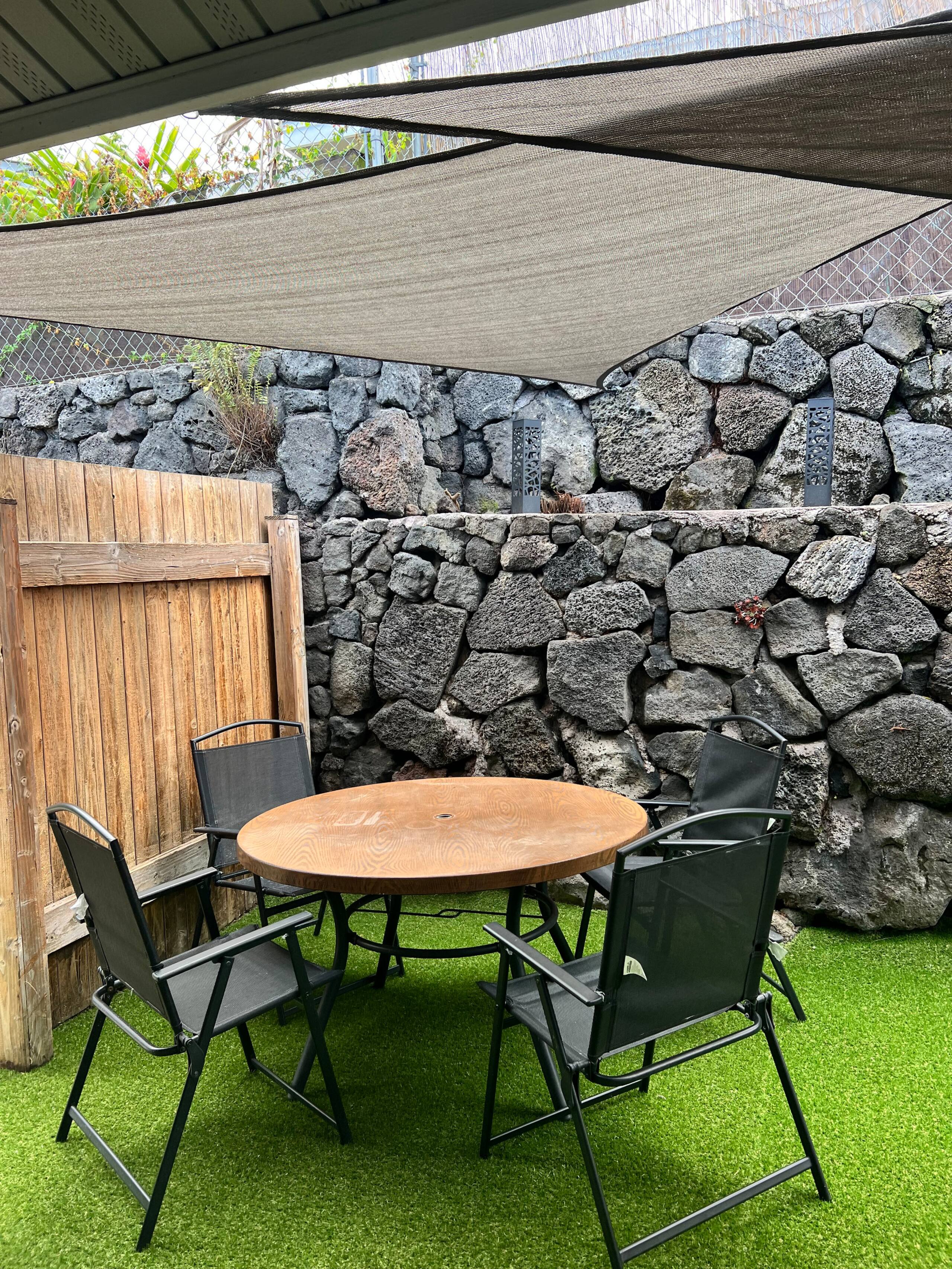 Kona Private Suite • Near Airport • Clean & Quiet - Image 20