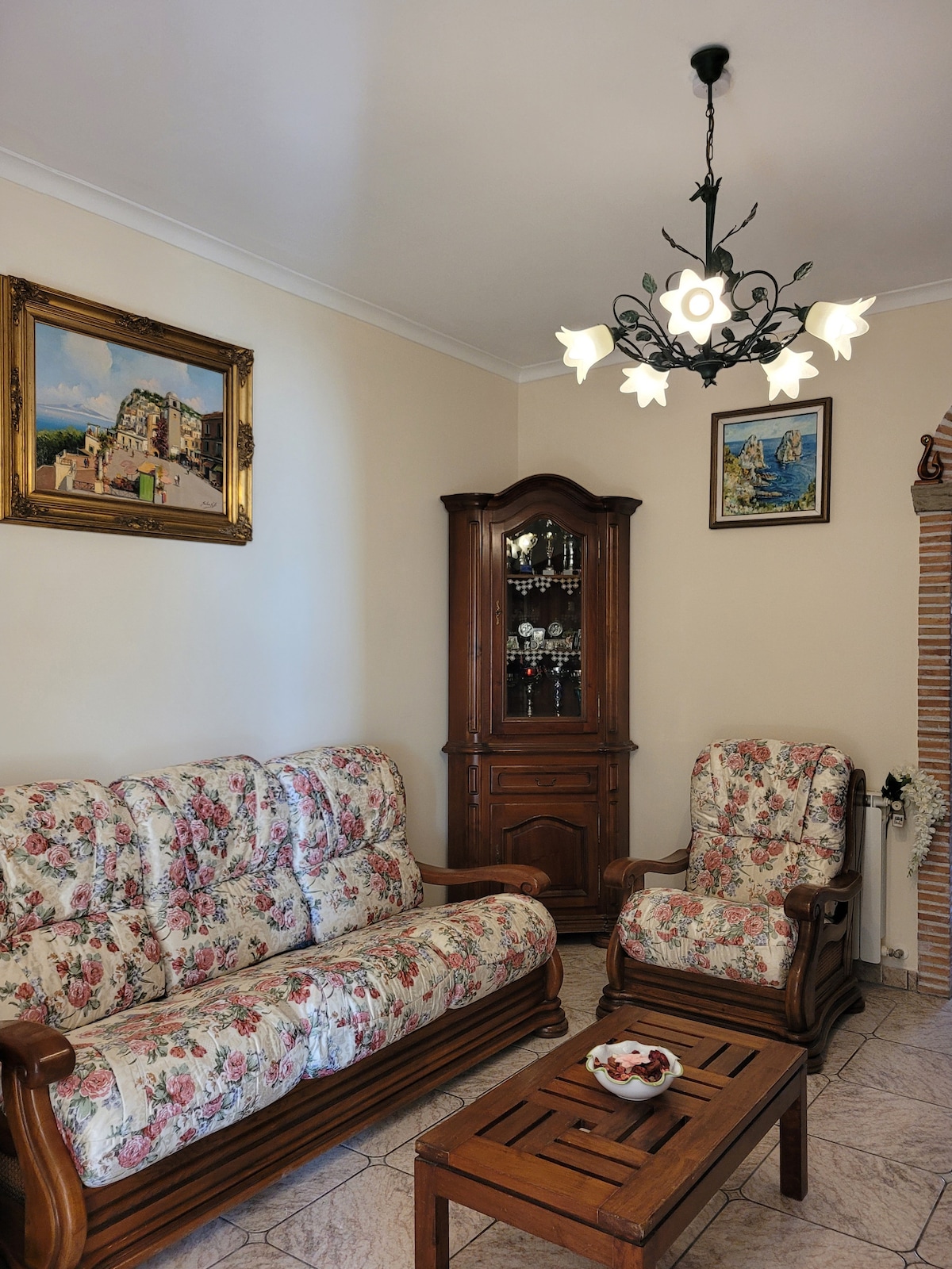 Top Airbnb: SUN & RELAX, relaxing location with seaview in Massa Lubrense