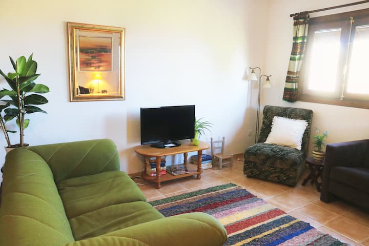 Private Apartment, Mountain Views And Shared Pool - Andalousie