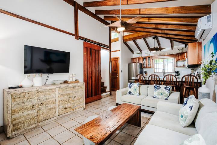 150 ft to Sand & Surf - 3 BR Beach House & Pool