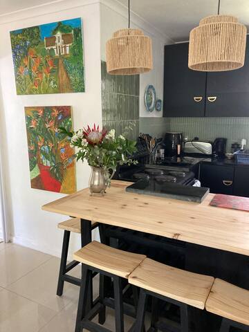 Constantia Lazy River, Arum cottage