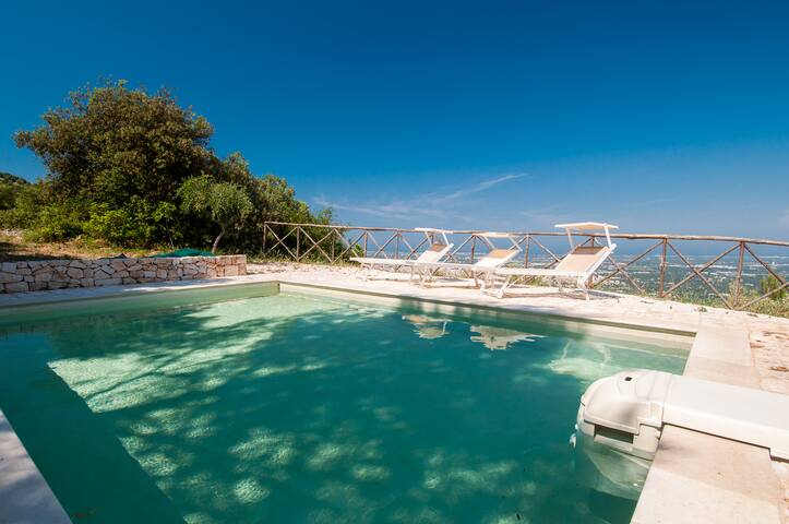Trulli Belvedere-Private Pool & Panoramic Sea View gallery image 4