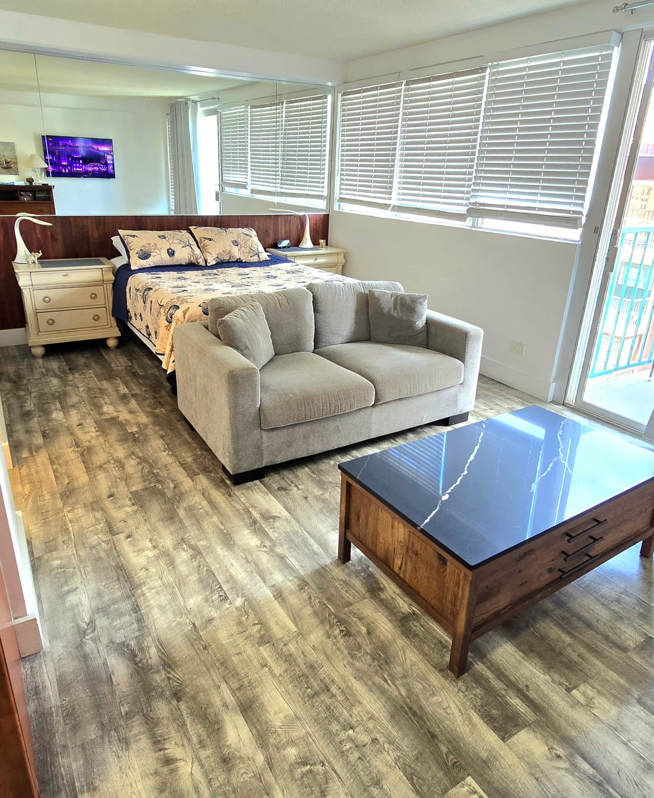 Wonderful, Updated, Waikiki Condo at Aloha Surf! - Image 2