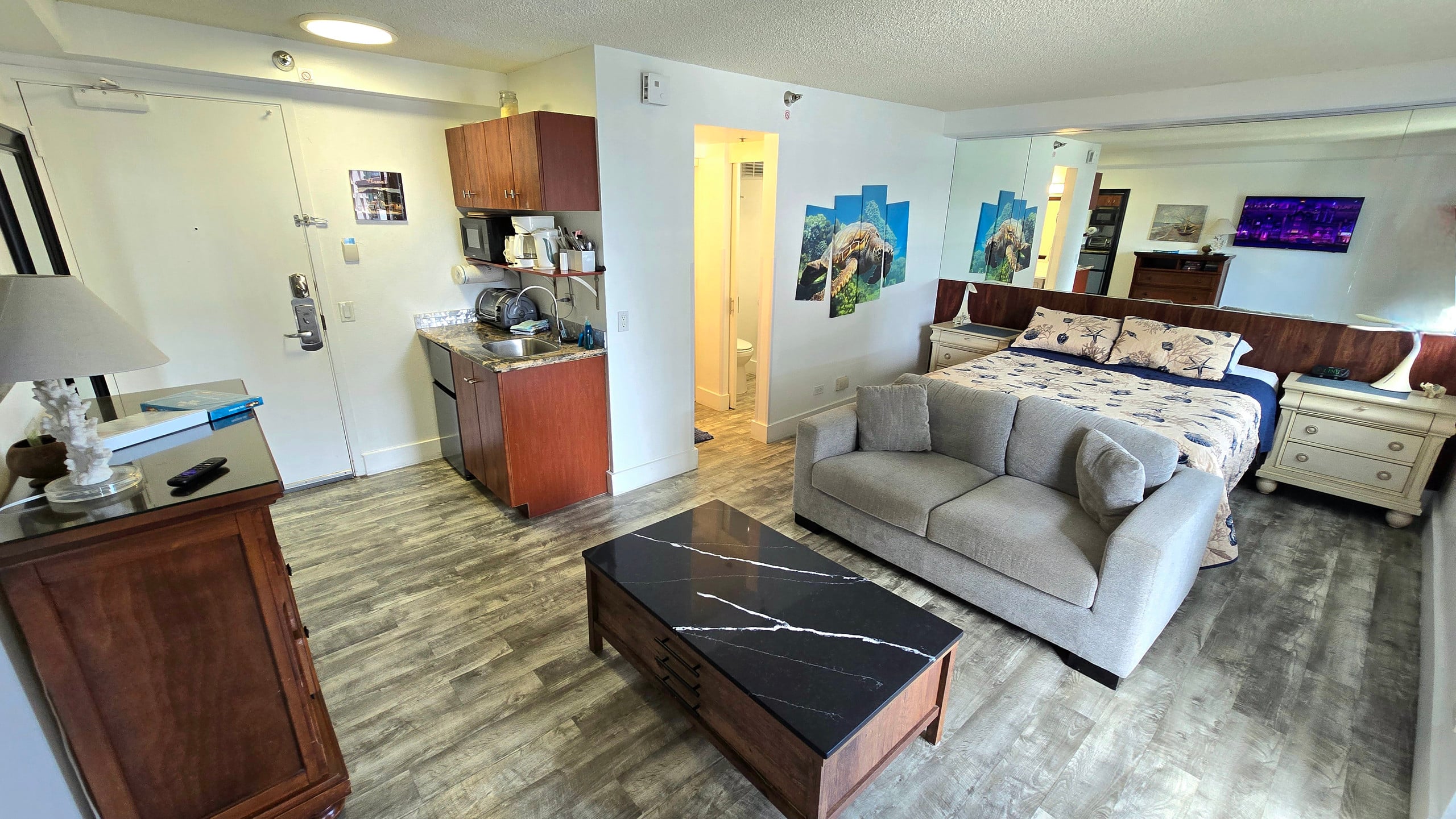 Wonderful, Updated, Waikiki Condo at Aloha Surf! - Image 1
