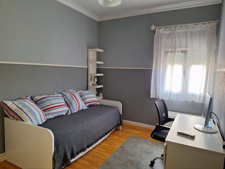 საძინებელი 1