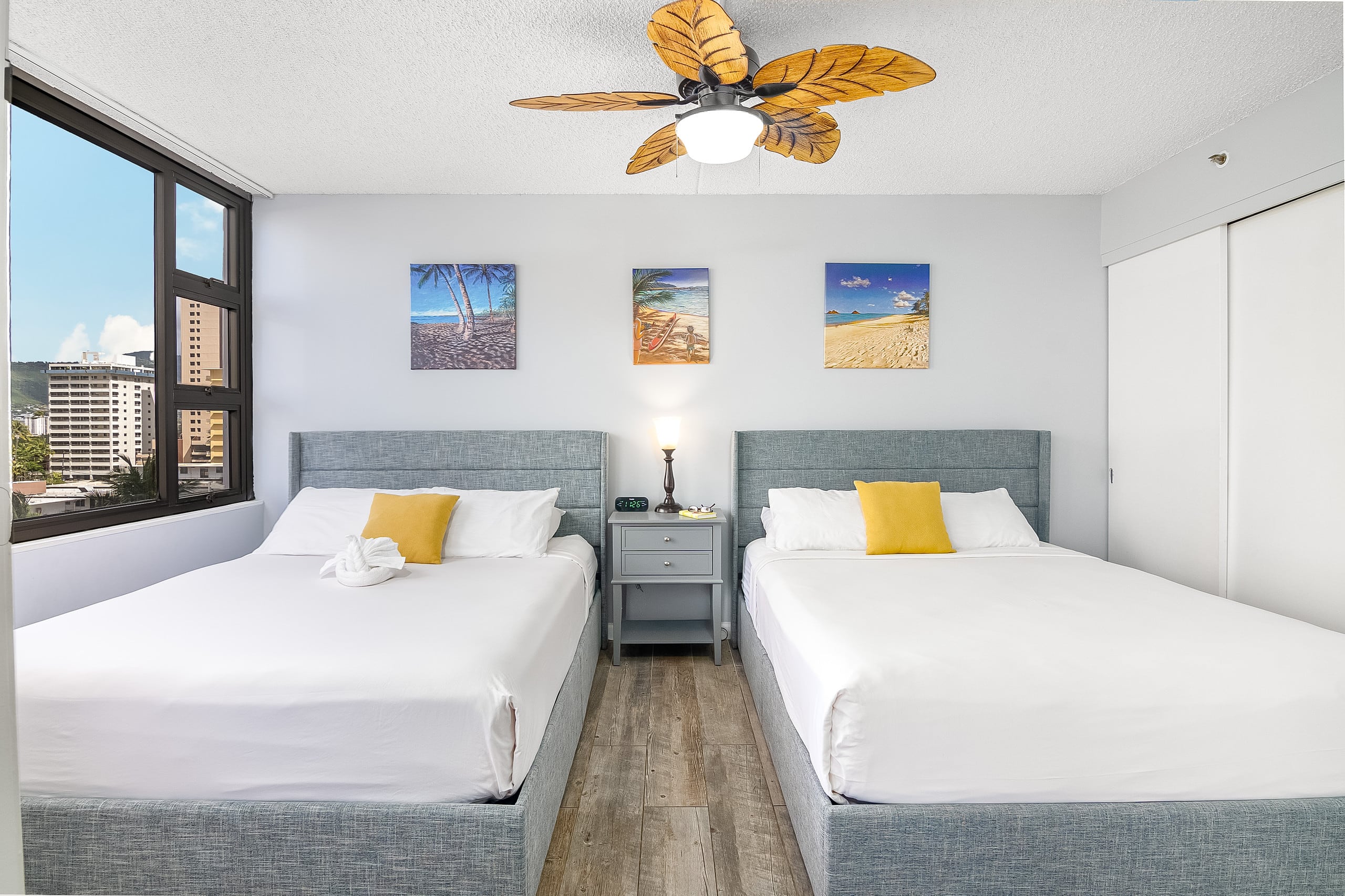 Condo in Honolulu · ★4.73 · 1 bedroom · 3 beds · 1 private bath - Image 35