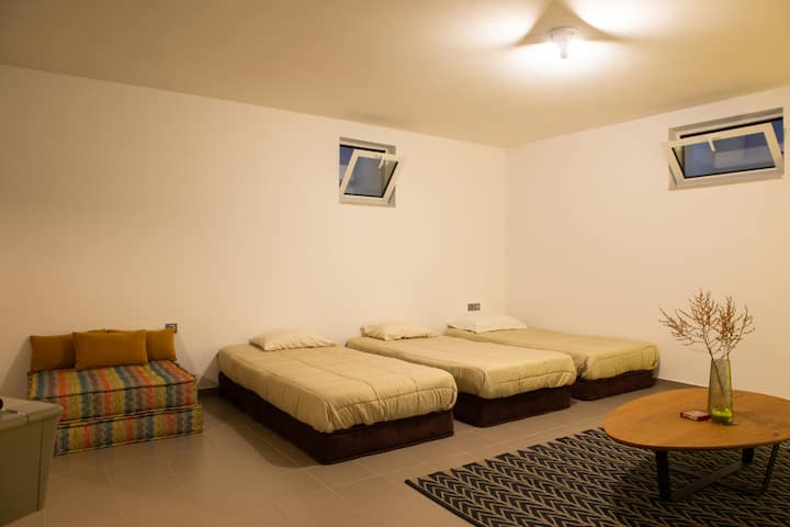 Downstairs lounge / "Living room" #4 - here set with three singles (up to 7 singles can be set)