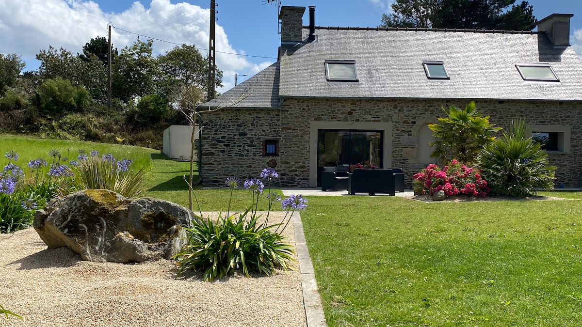 Top Airbnb: Family home with sea view, privileged environment à Binic étables Sur Mer