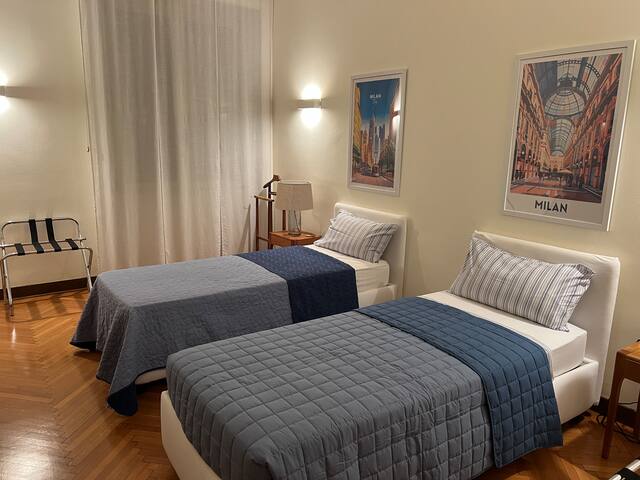 Super large; super clean; super central in Milan gallery image 4