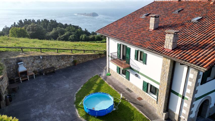 Rural house sea view by Gametxo gallery image 2