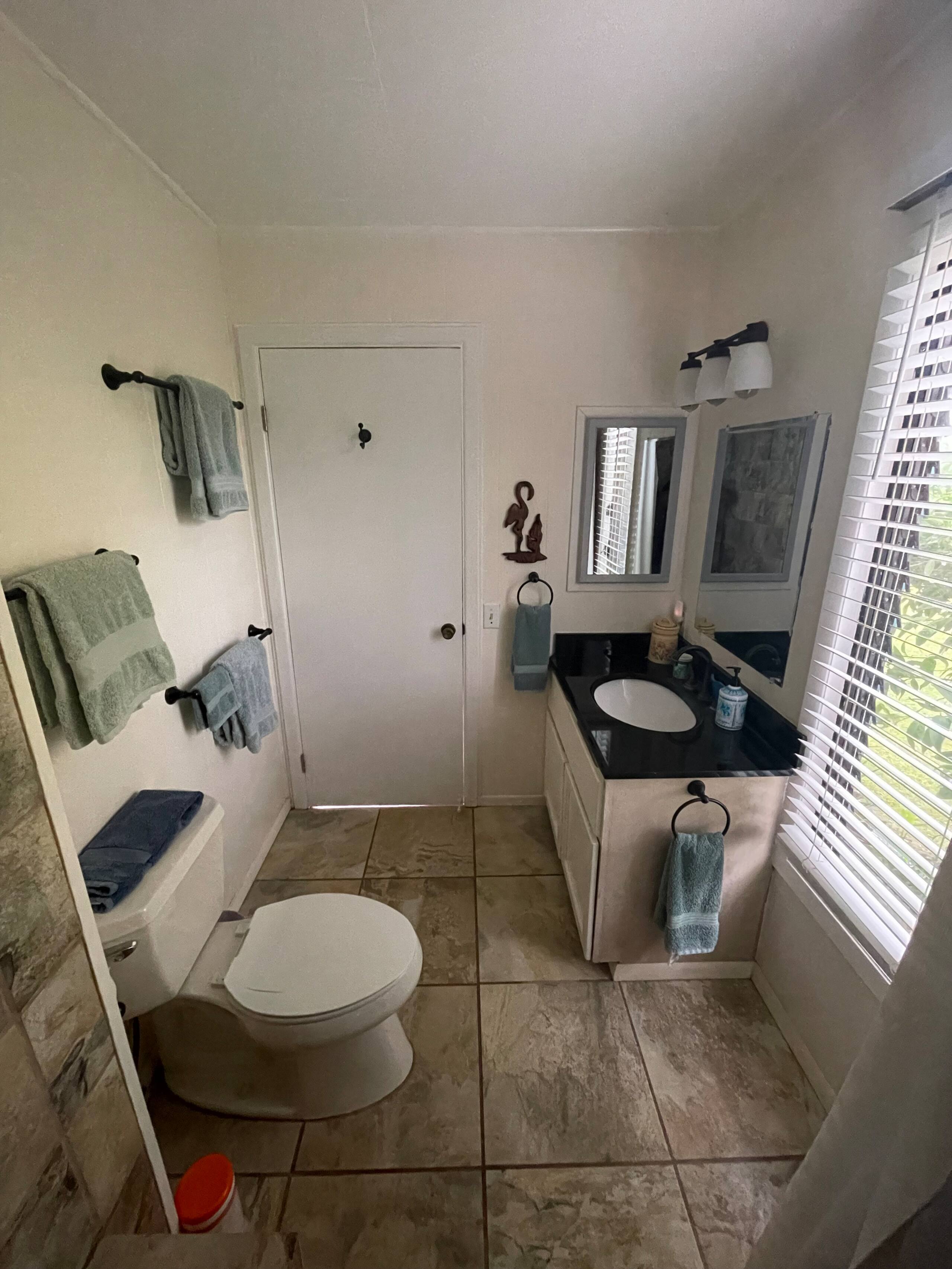 Home in Kapaau · ★4.86 · 1 bedroom · 2 beds · 1 private bath - Image 13