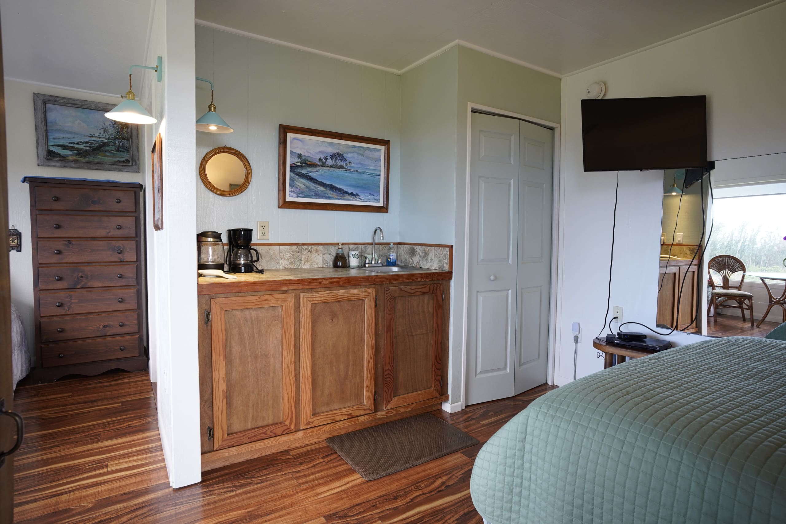 Home in Kapaau · ★4.86 · 1 bedroom · 2 beds · 1 private bath - Image 4