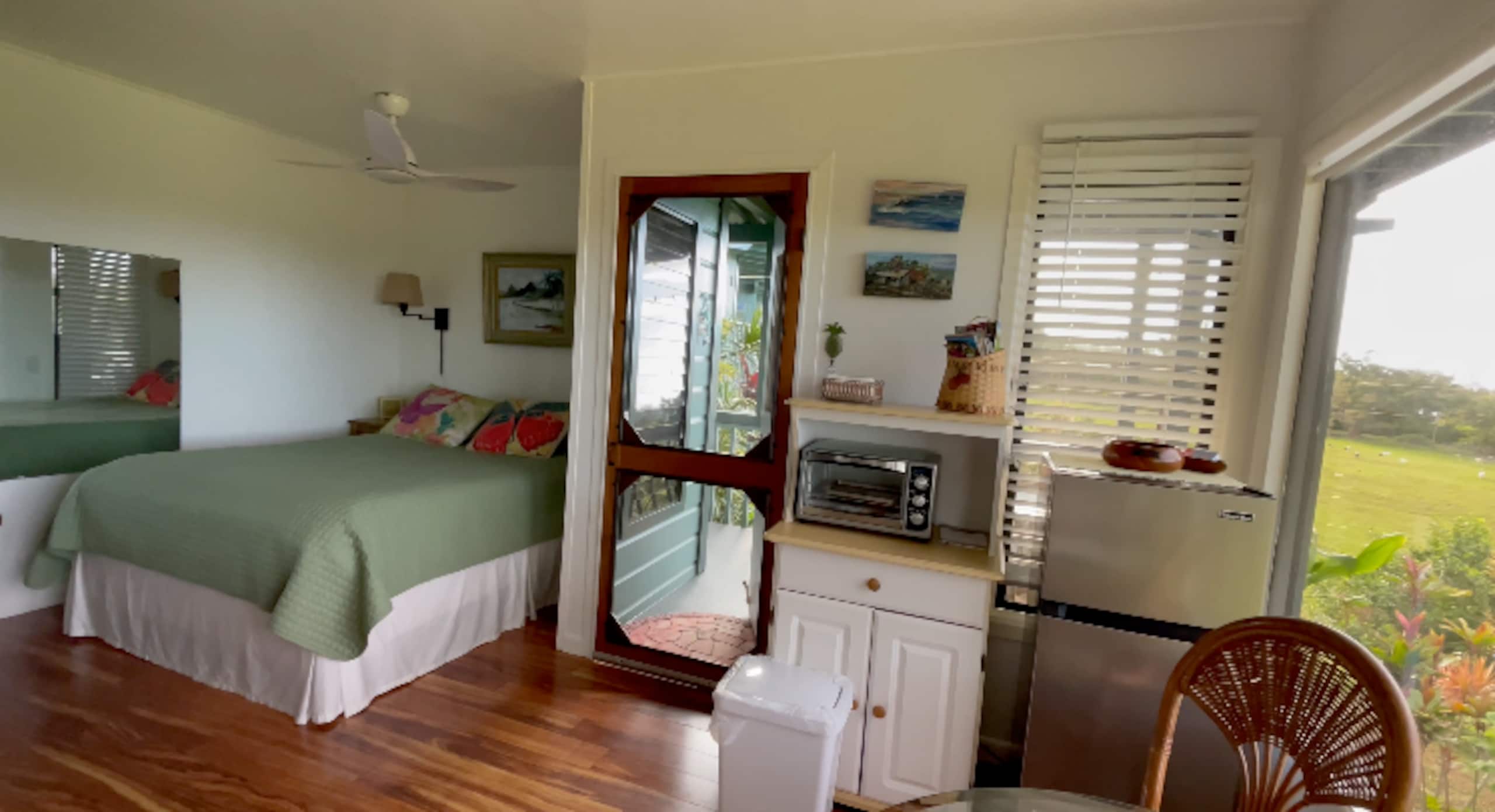 Home in Kapaau · ★4.86 · 1 bedroom · 2 beds · 1 private bath - Image 11
