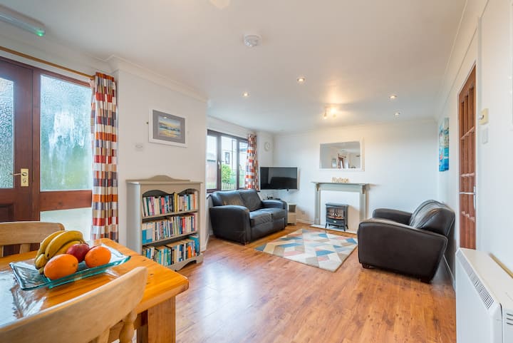 Blackberry - Pool, Dog-friendly Garden & Beaches - Bude