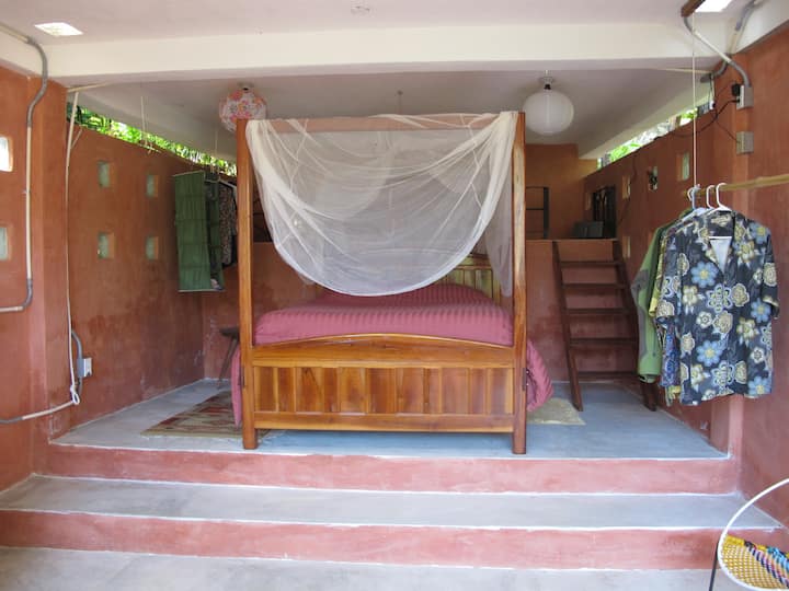 Casa Armadillo, queen bed 