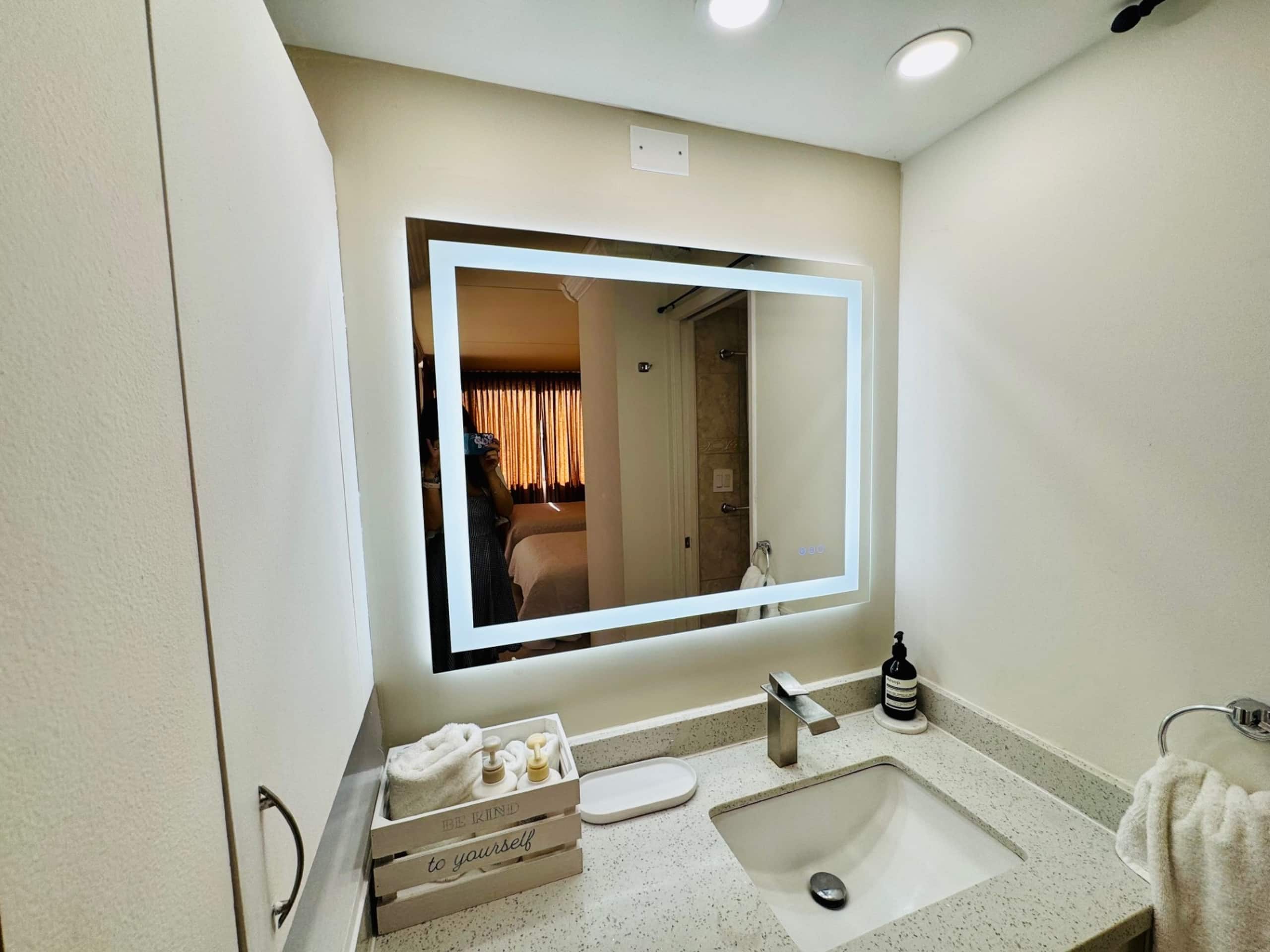 Condo in Honolulu · ★4.56 · 1 bedroom · 3 beds · 1 private bath - Image 25