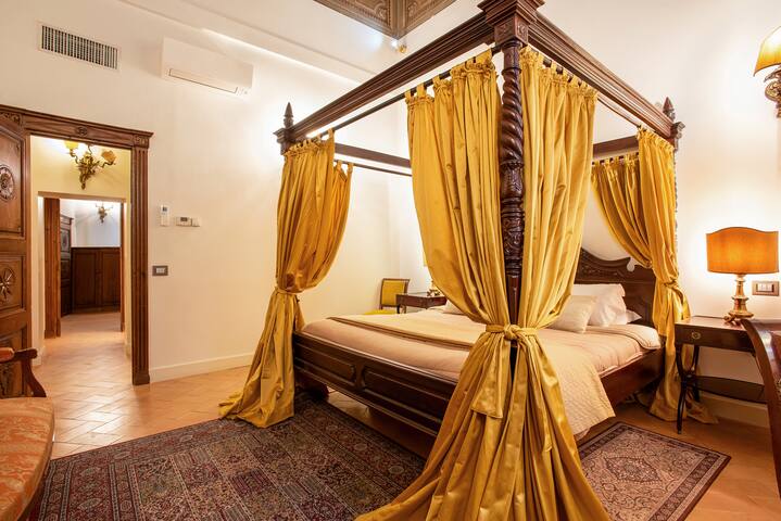 Pantheon – Historical location for group 5BD 4BR gallery image 3