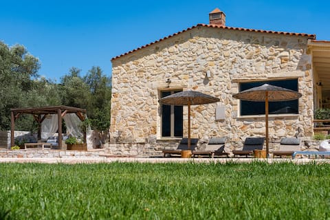 Villa Merina Heated Pool