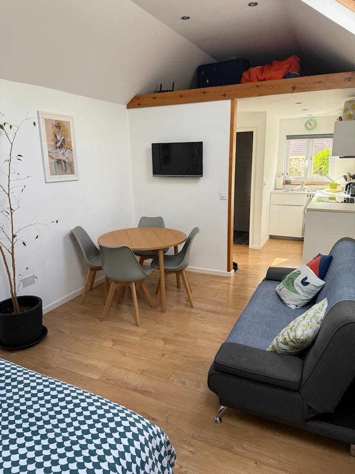 Self Contained Studio in Rottingdean