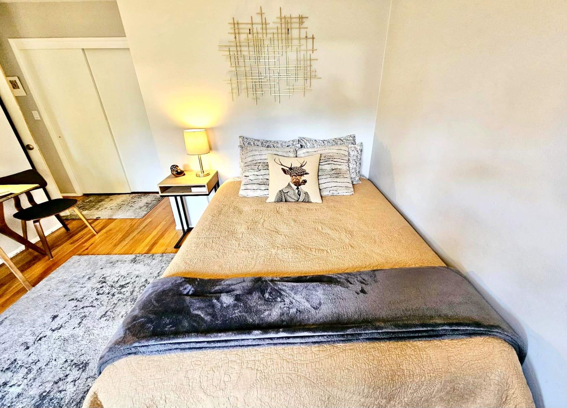 Rose Garden Guest Suite w/ Private Entrance