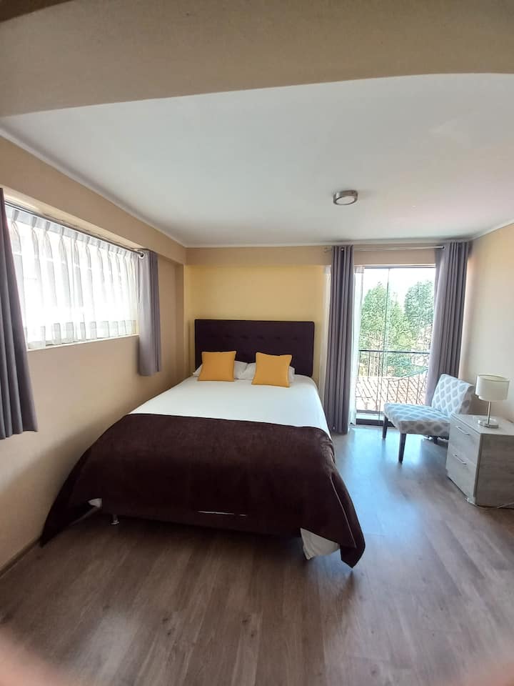 标准双人床（ 1.60米x 2米）