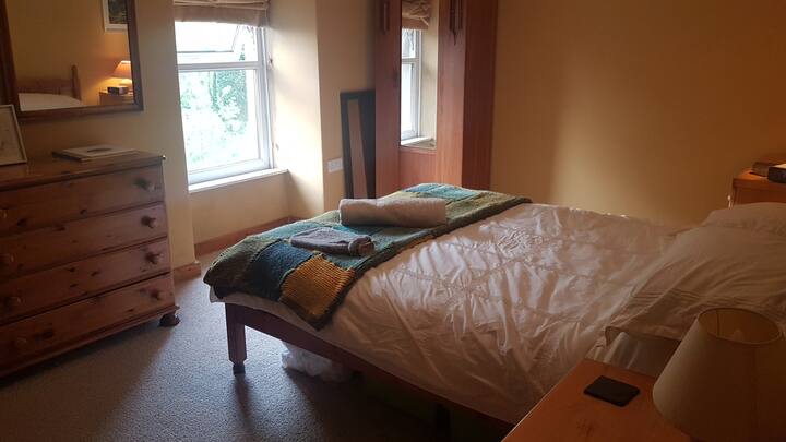 غرفة النوم 1