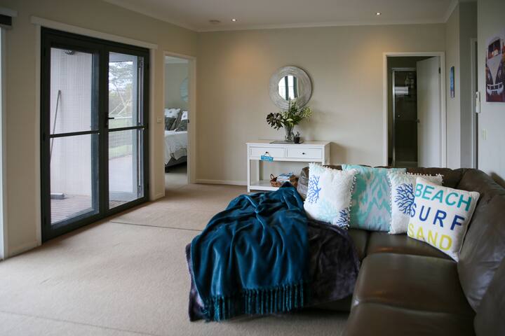 Lorne Ocean Front Escape gallery image 5