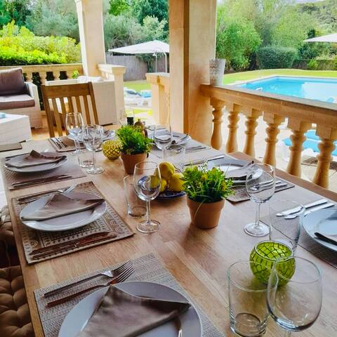 Spectacular Mountain Views Large Pool full A/C gallery image 2