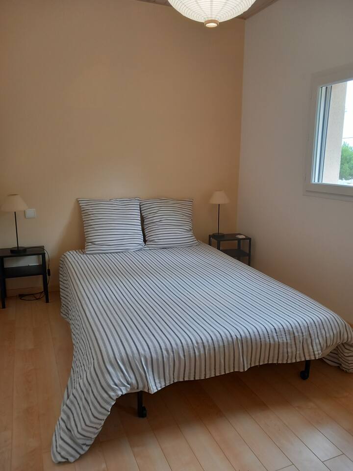 غرفة النوم 2