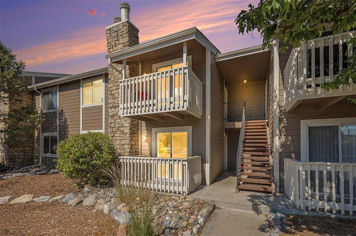 Denver/dtc Executive Corp 2 Br/2 Ba Long Term Stay - Denver, CO