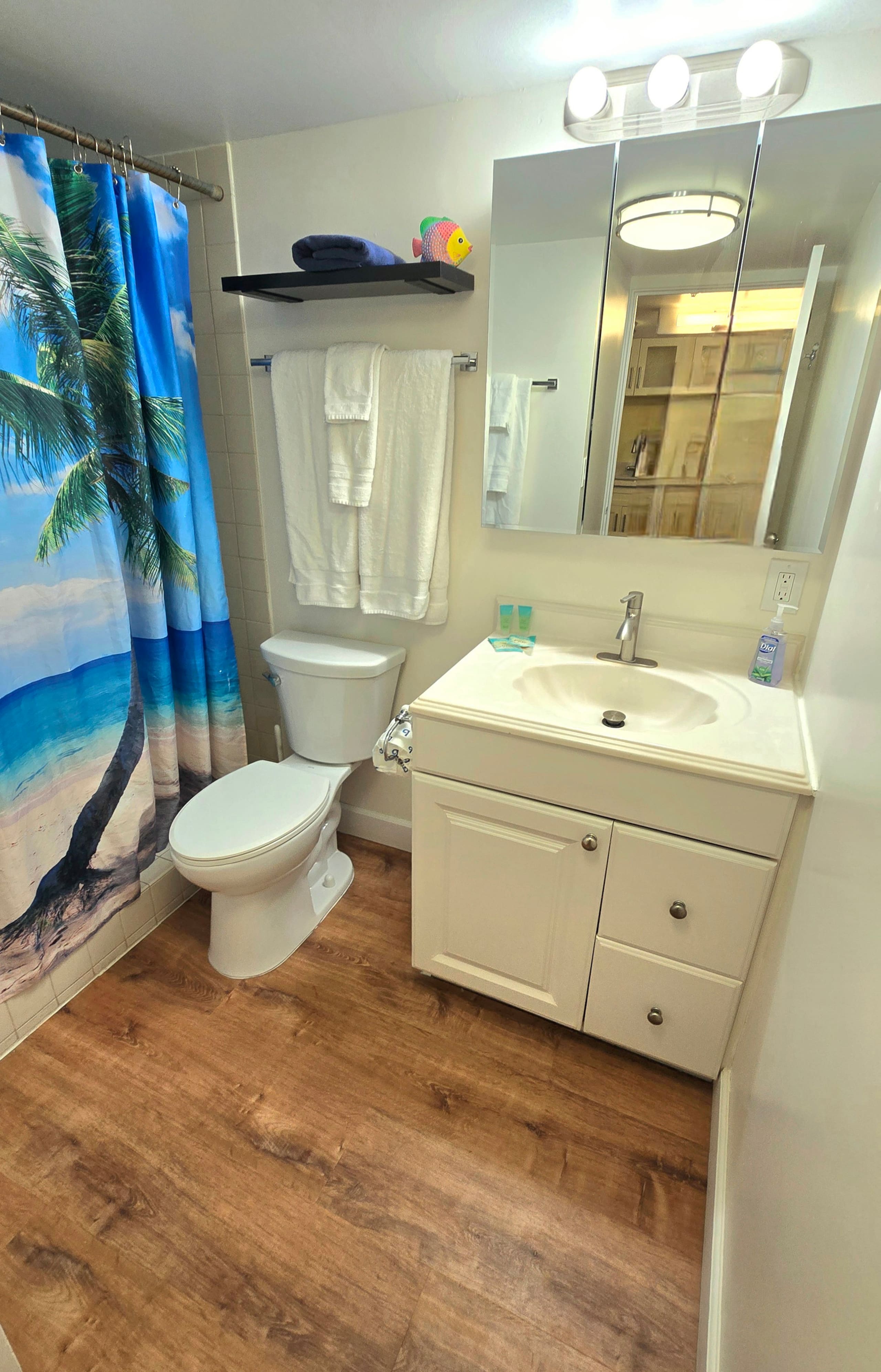 Condo in Honolulu · ★4.84 · 1 bedroom · 1 bed · 1 bath - Image 13