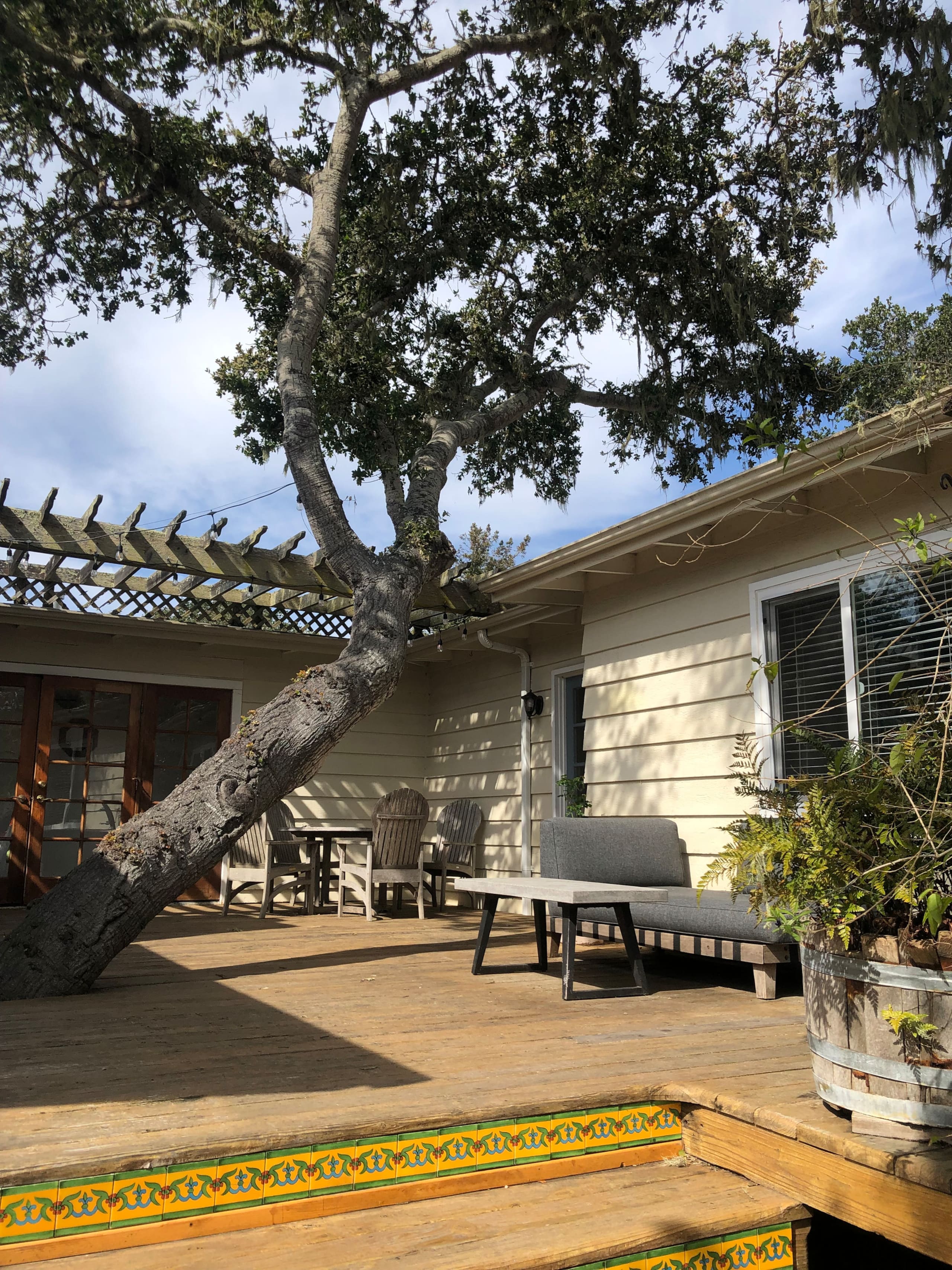 Charming Treehouse-Style Home Near Carmel - Photo 58