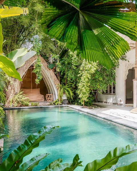 Intimate Luxe Tropical Oasis | Walk to Ubud