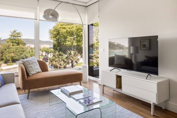 Palacio Miramar by FeelFree Rentals gallery image 5