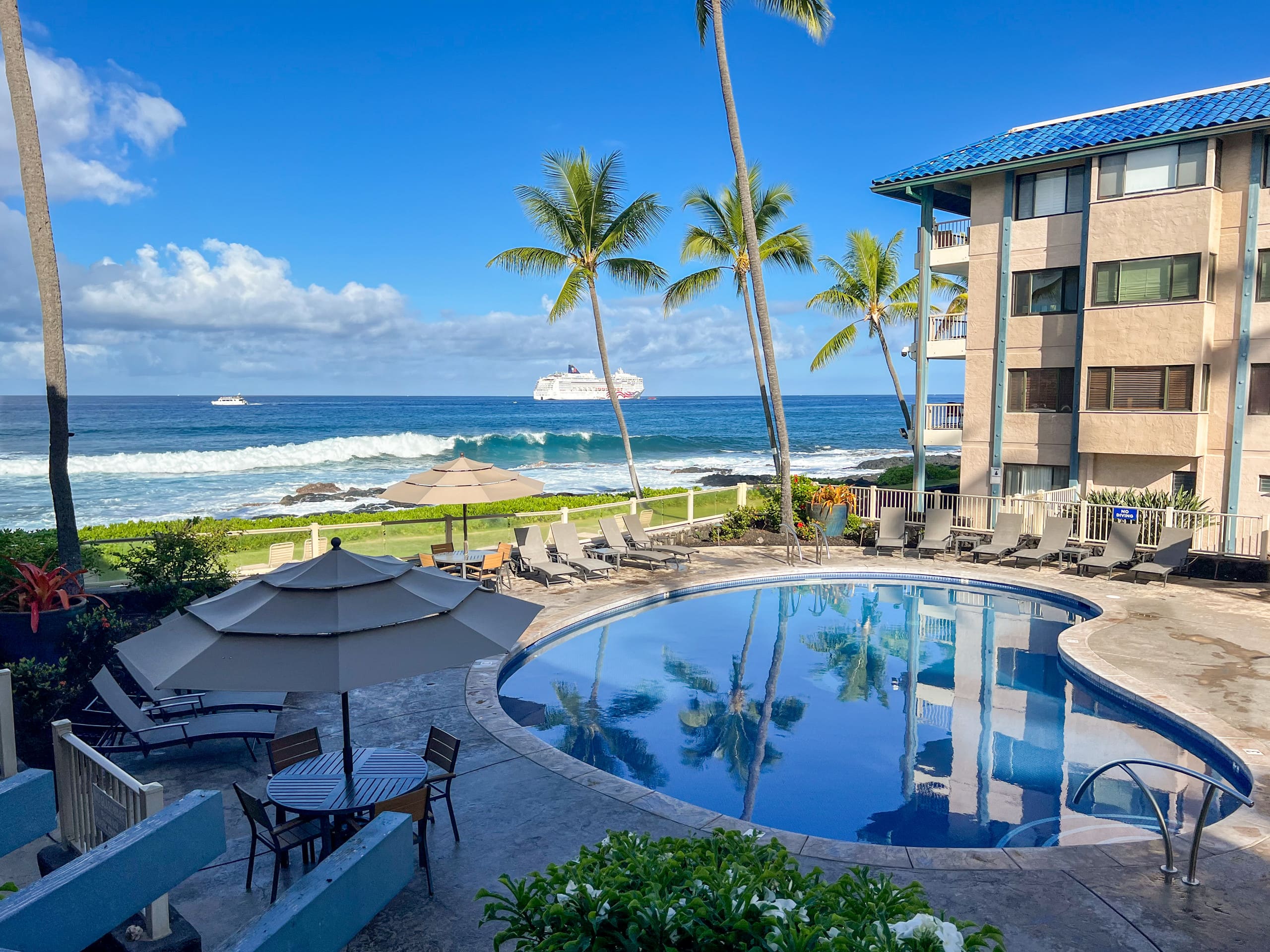 Condo in Kailua-Kona · ★4.97 · 1 bedroom · 2 beds · 1 bath - Image 23