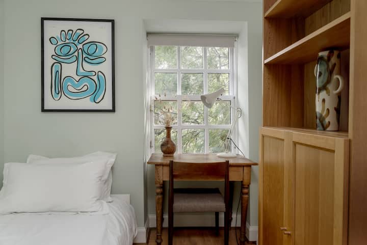 غرفة النوم 2