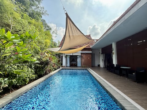Villa Karangsari by Mana Mana Suites.