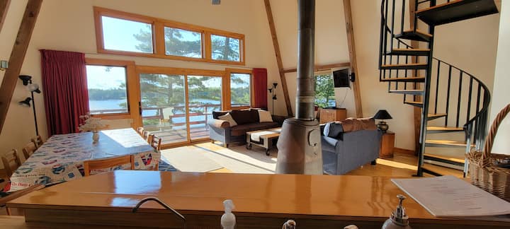 The Goose Bay Cottage. - Hammond, NY