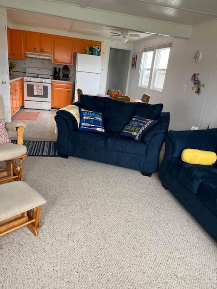 Antler Acres, 2 Bedroom 1 Bath, Sleeps 6 - Honey Creek State Park, Moravia