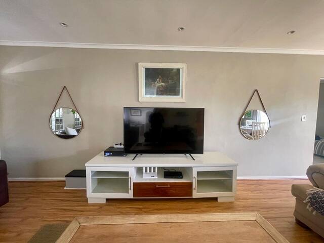 Beach Retreat gallery image 3