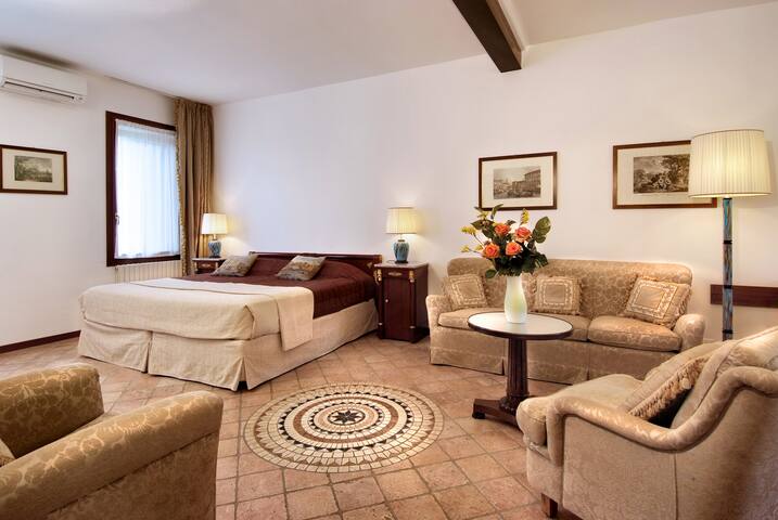 VILLA DACRI villa with garden close to the beach gallery image 4