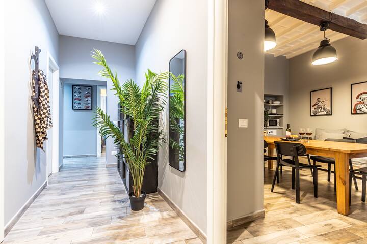 Flatinrome Trastevere C with private terrace gallery image 5