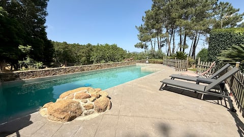 Sierra de Aguafría Rural House. El Robledillo Estate