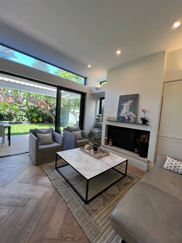 Manly beach house – 3.5 bedrooms – 150m to beach gallery image 3