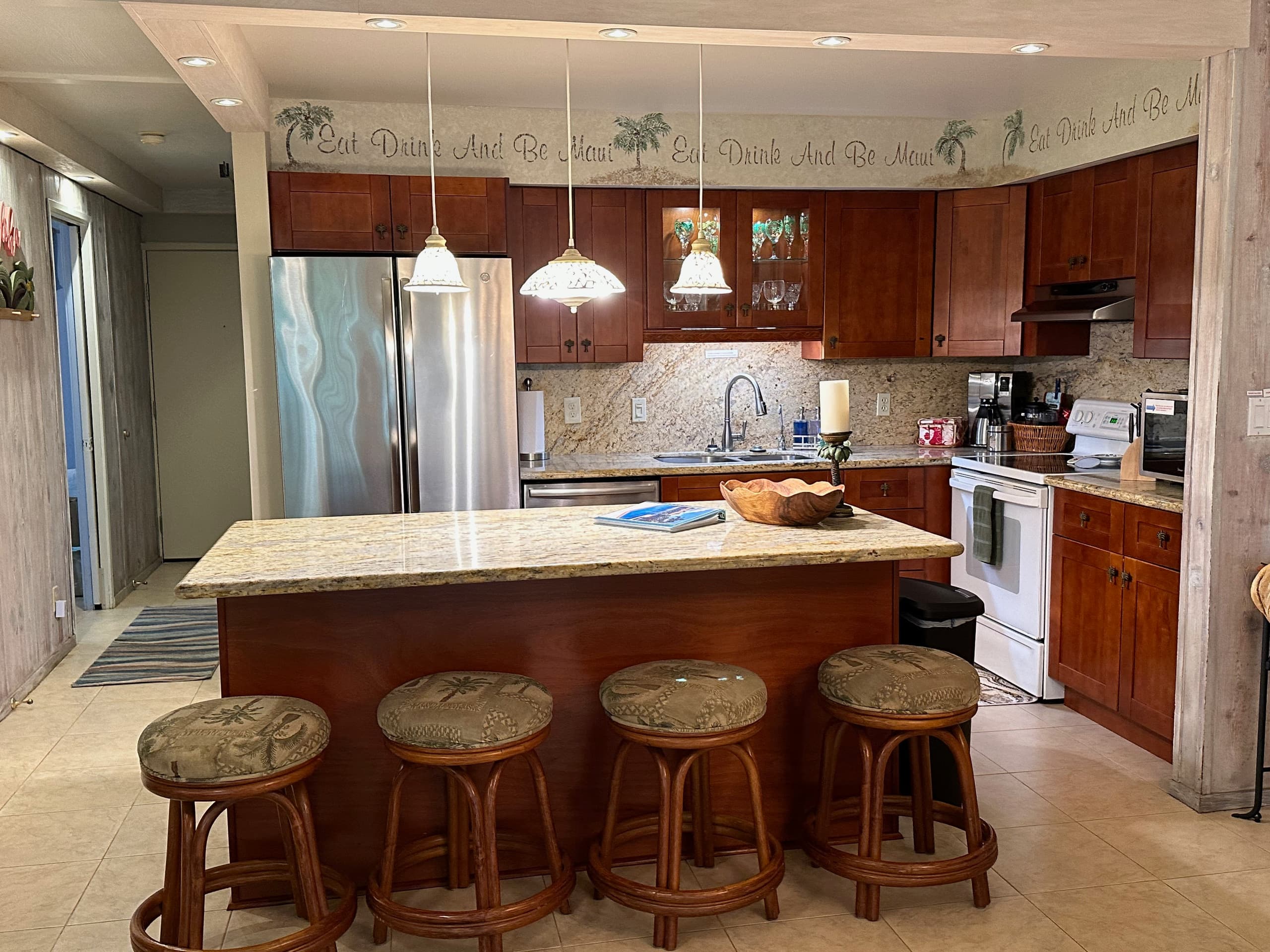 Condo in Kihei · ★4.94 · 2 bedrooms · 4 beds · 1 private bath - Image 6