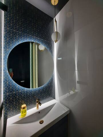 House, terraces, hot tub, garden. Groups Welcome! gallery image 2