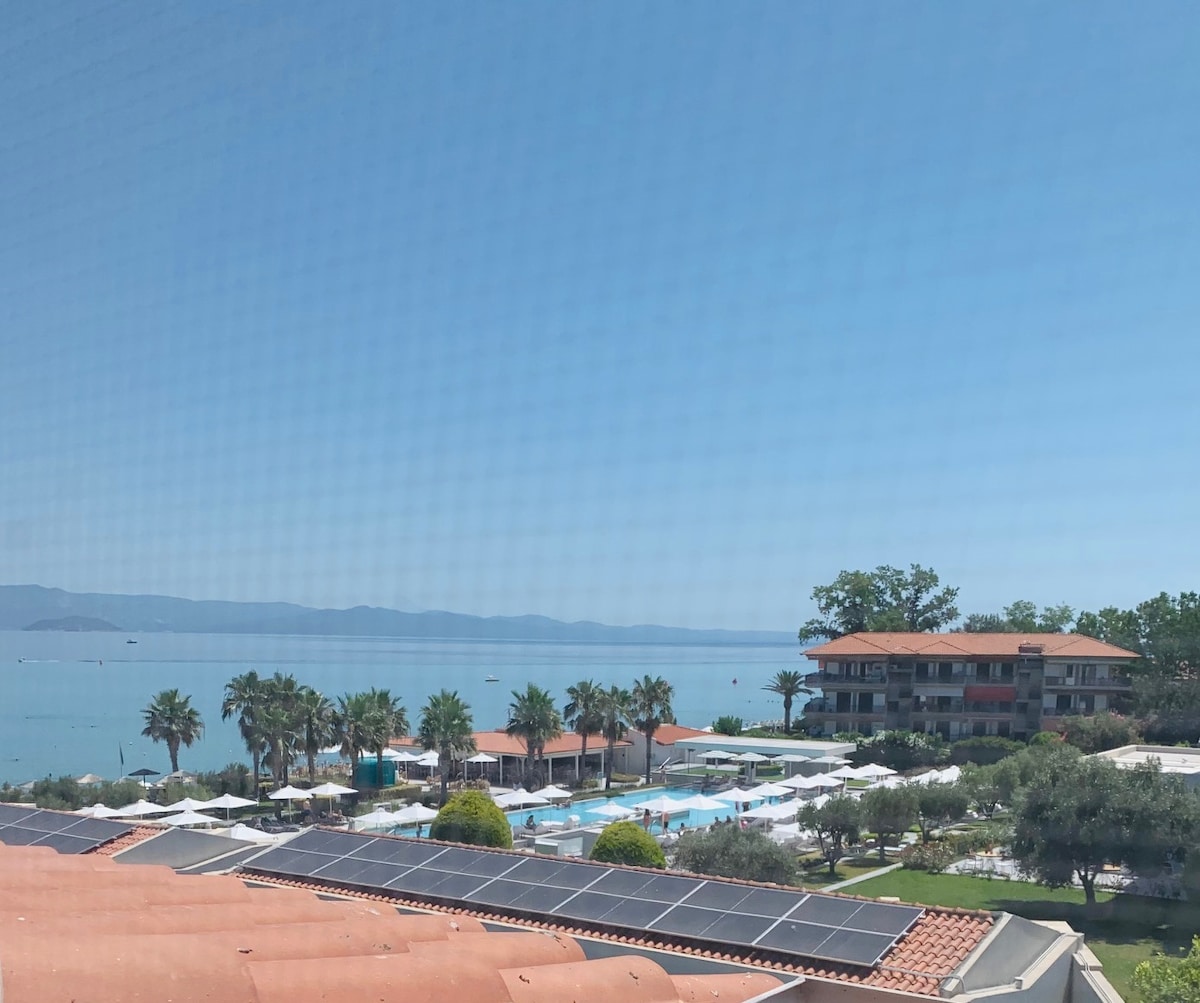 มุมมองจากหน้าต่าง UpperFloor-Attic